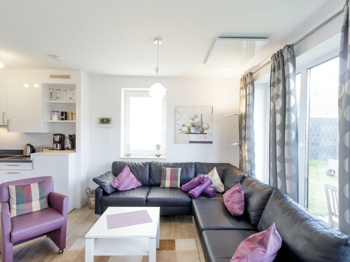 Haus Leo Holiday home *